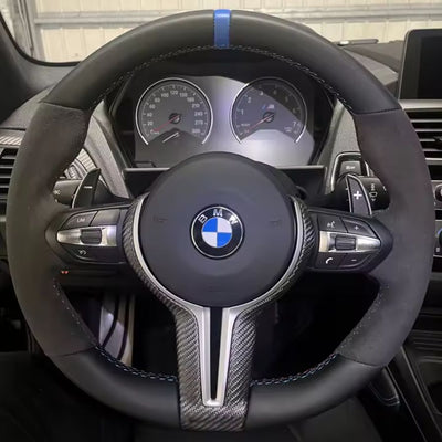 https://cdn.shopify.com/s/files/1/0565/4957/2747/files/volant_bmw_pack_m-8.jpg?v=1772905313
