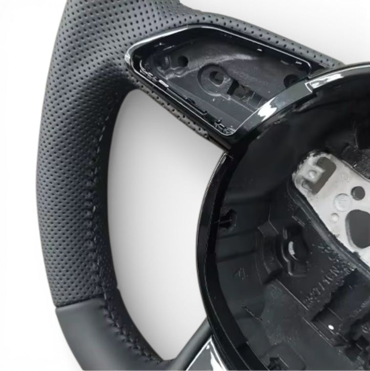 https://cdn.shopify.com/s/files/1/0565/4957/2747/files/volant_meplat_audi_a3_8v_audi_a4_a5_b8_q5-8.jpg?v=1772366734
