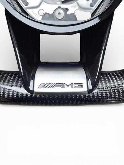 https://cdn.shopify.com/s/files/1/0565/4957/2747/files/volant_mercedes44.jpg?v=1772974588