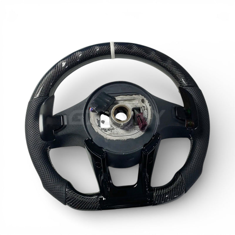 https://cdn.shopify.com/s/files/1/0565/4957/2747/files/volantmercedes102.jpg?v=1773155741