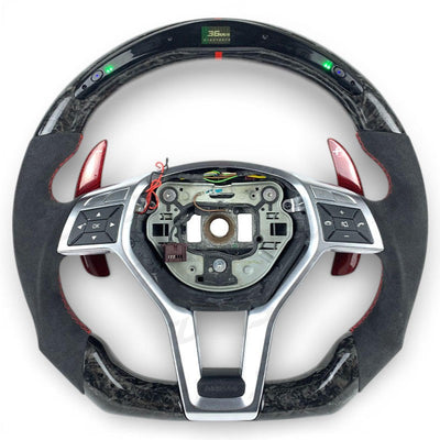 https://cdn.shopify.com/s/files/1/0565/4957/2747/files/volantmercedes24.jpg?v=1772921360