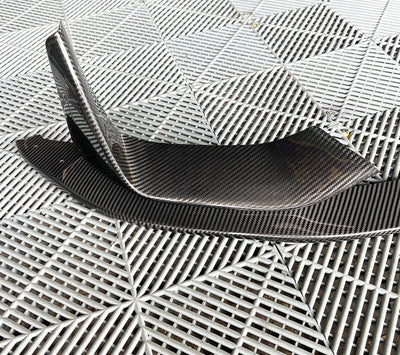 Volets Avant Fibre Carbone BMW F80 F82 F83 - vue de face - Becquet Voiture